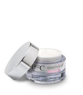 Денний крем для чутливої шкіри PFC Cosmetics SENSITIVE Day cream 50 мл 5740 фото