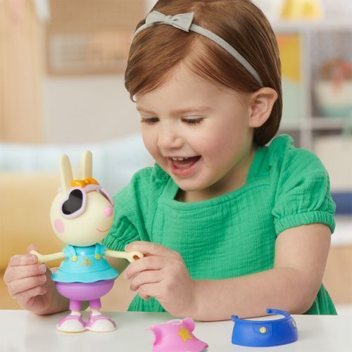 Ігровий набір Peppa Figurines - Одягни Ребекку 249445 фото